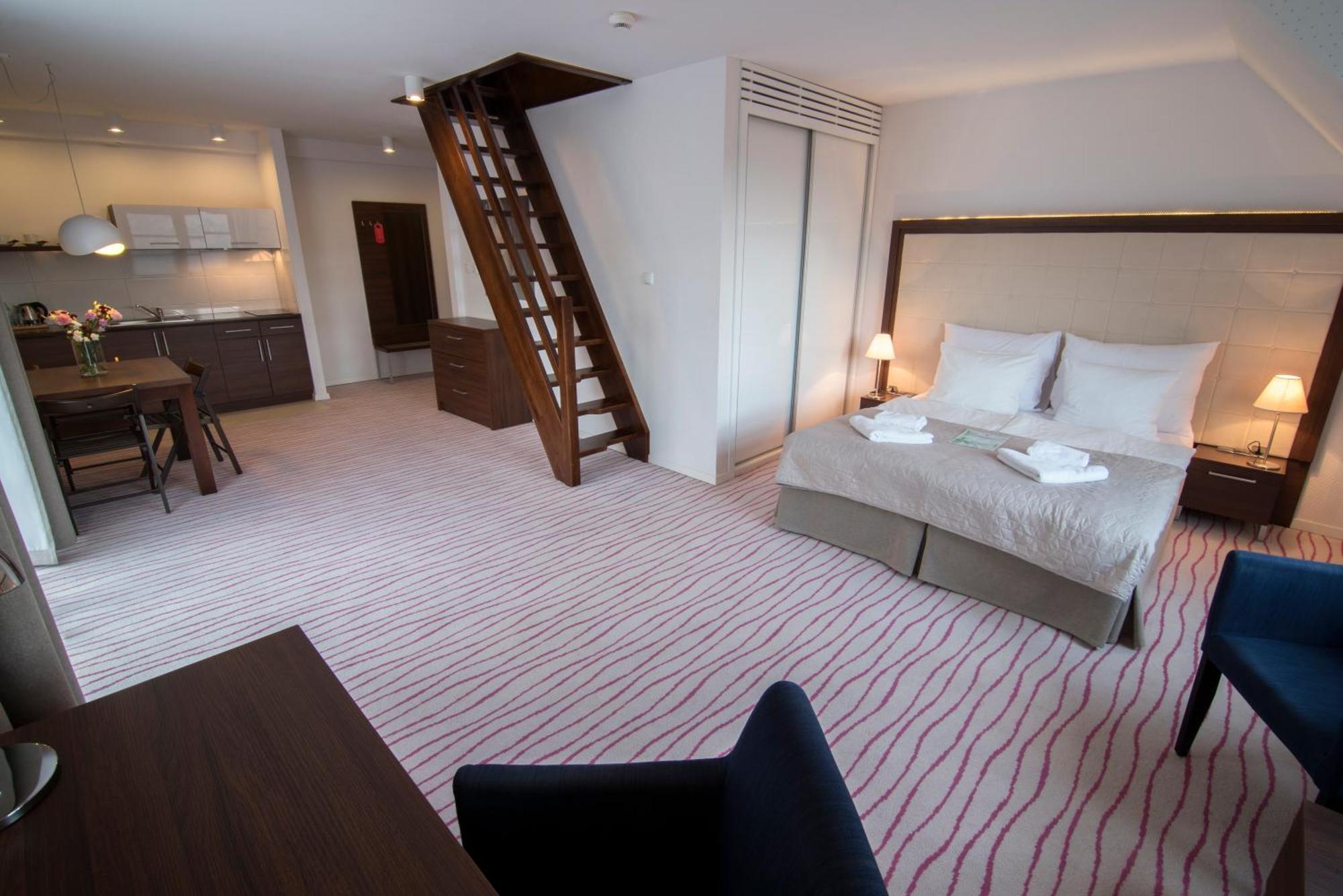 Aparthotel Flinski Sport & Spa Swieradow-Zdroj Quarto foto
